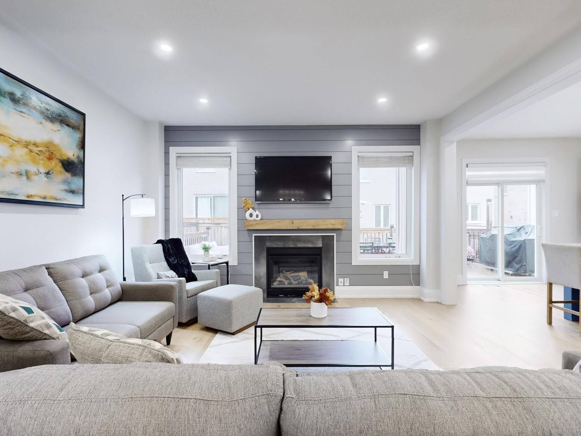 Georgina, ON L4P 0B7,14 Grey Wing AVE