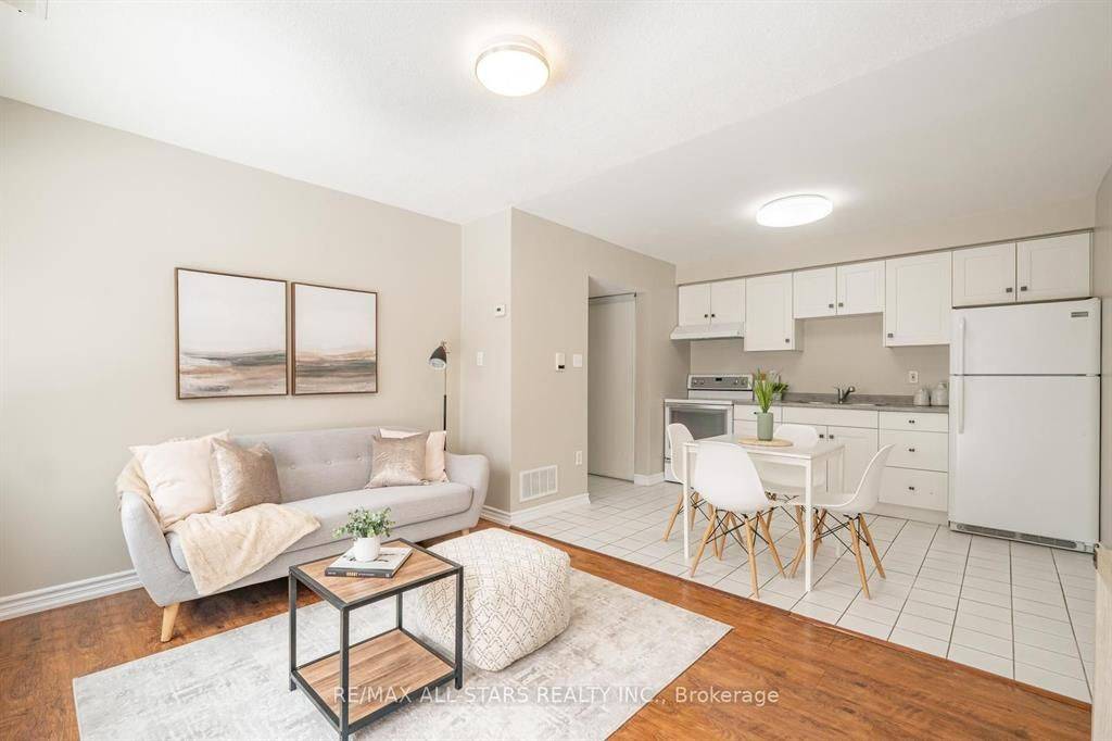 Uxbridge, ON L9P 1Y9,1 Testa RD #26