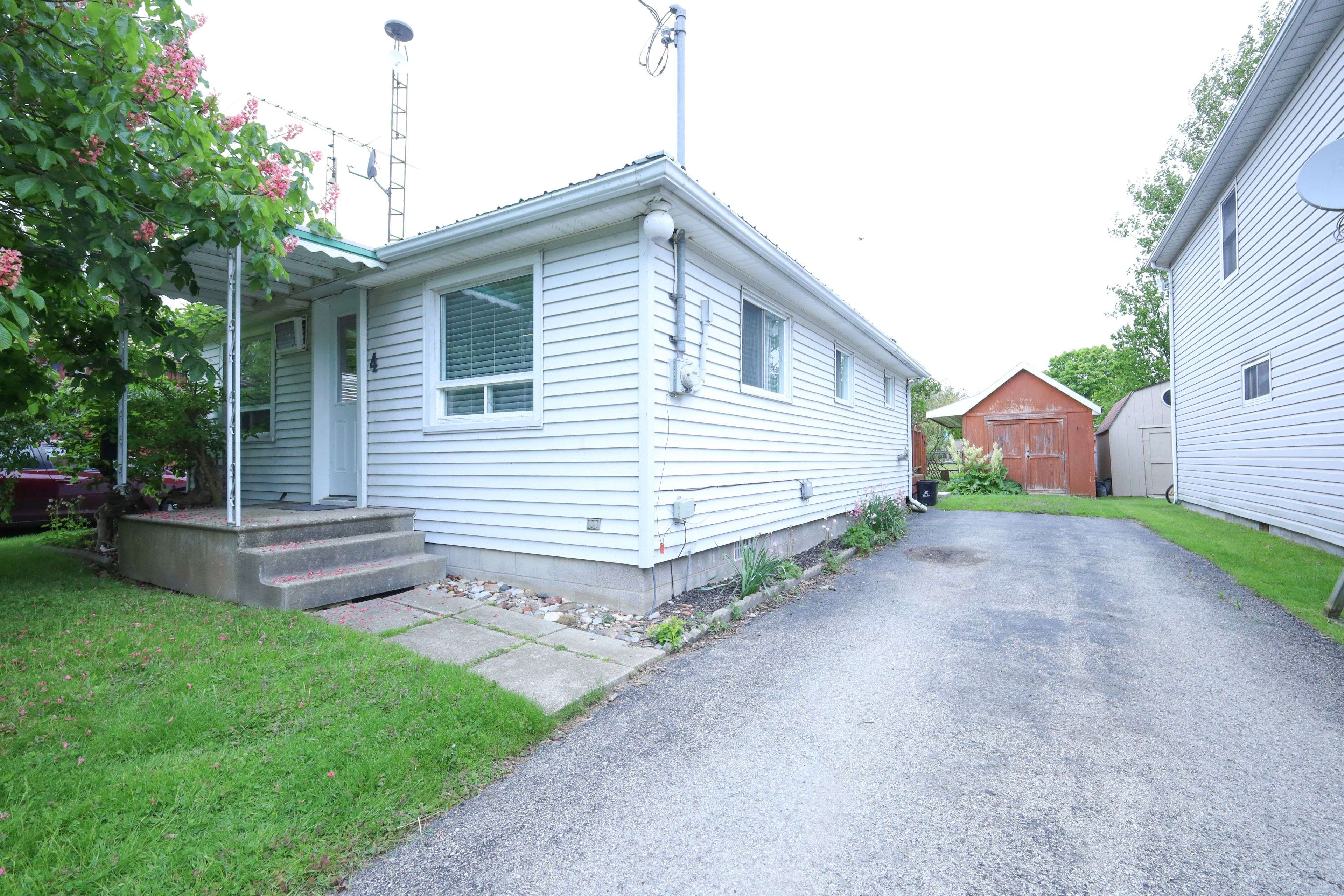 Norfolk, ON N0E 1M0,4 Palin ST