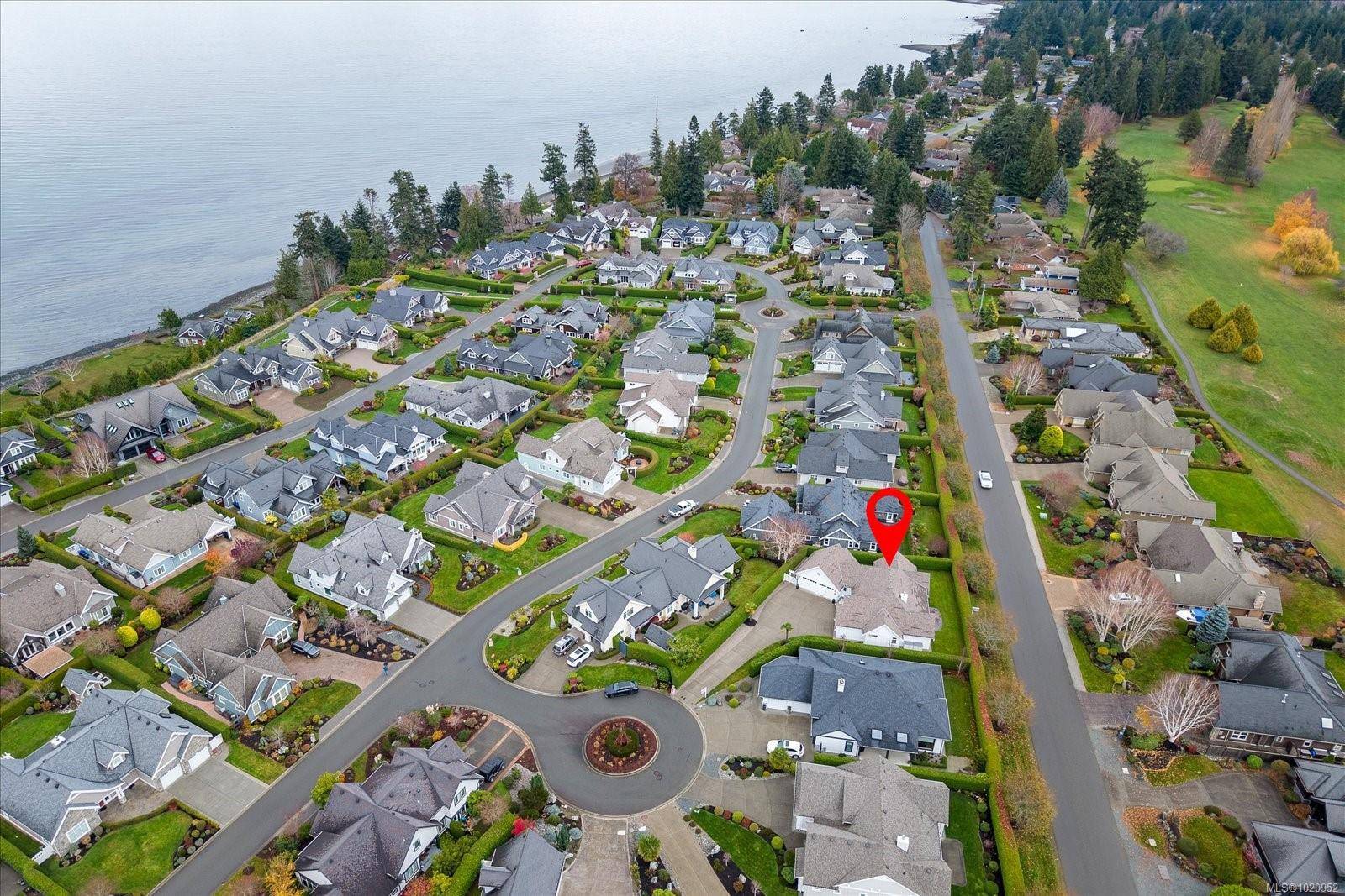 Qualicum Beach, BC V9K 0A2,834 Bluffs Dr