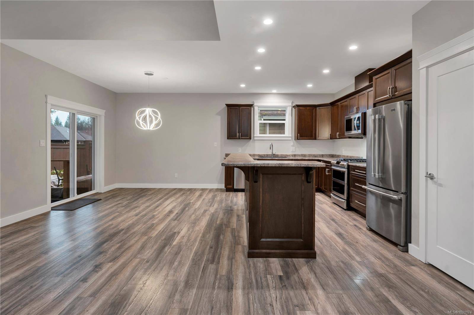 Campbell River, BC V9W 0A8,477 Legacy Dr