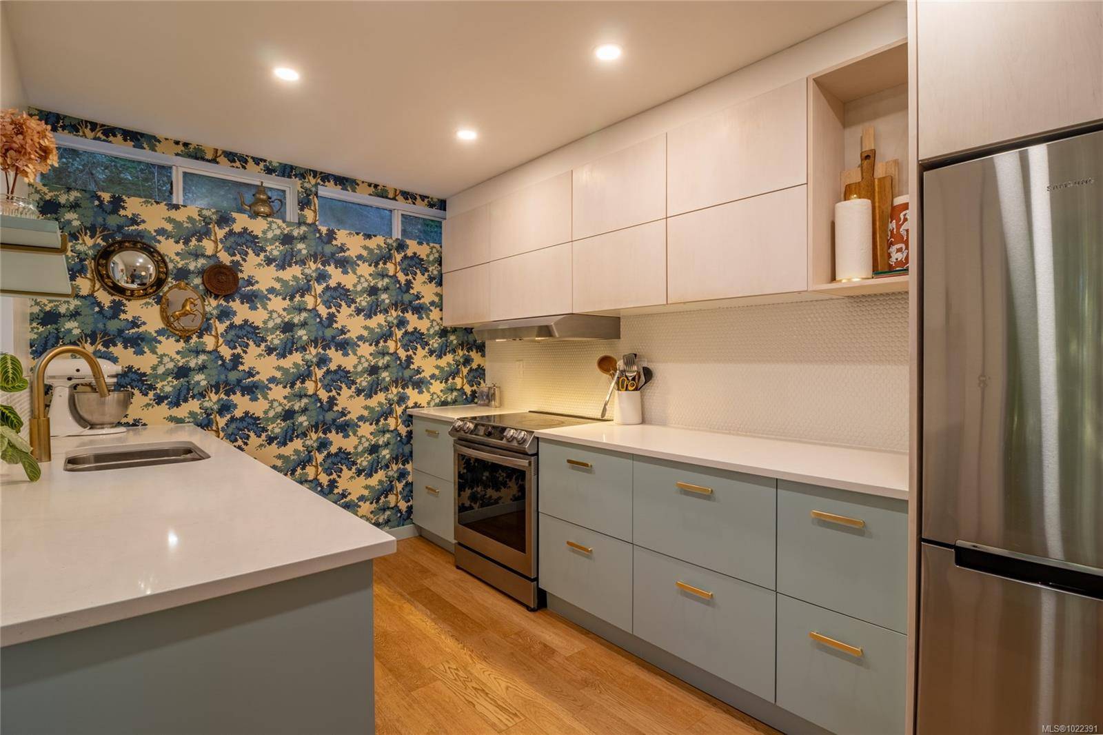 Pender Island, BC V0N 2M0,4708 Captains Cres