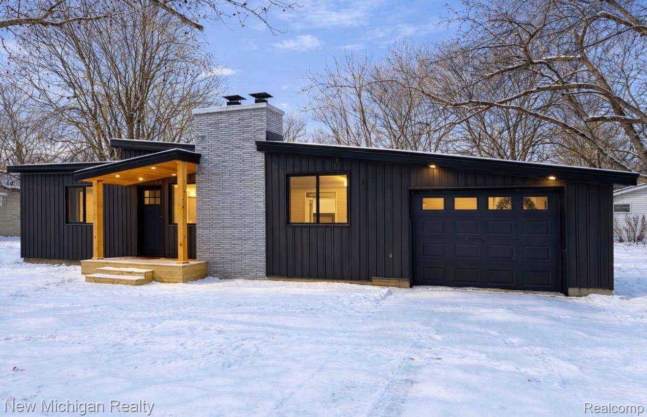 Clio, MI 48420,11413 Sunset DR