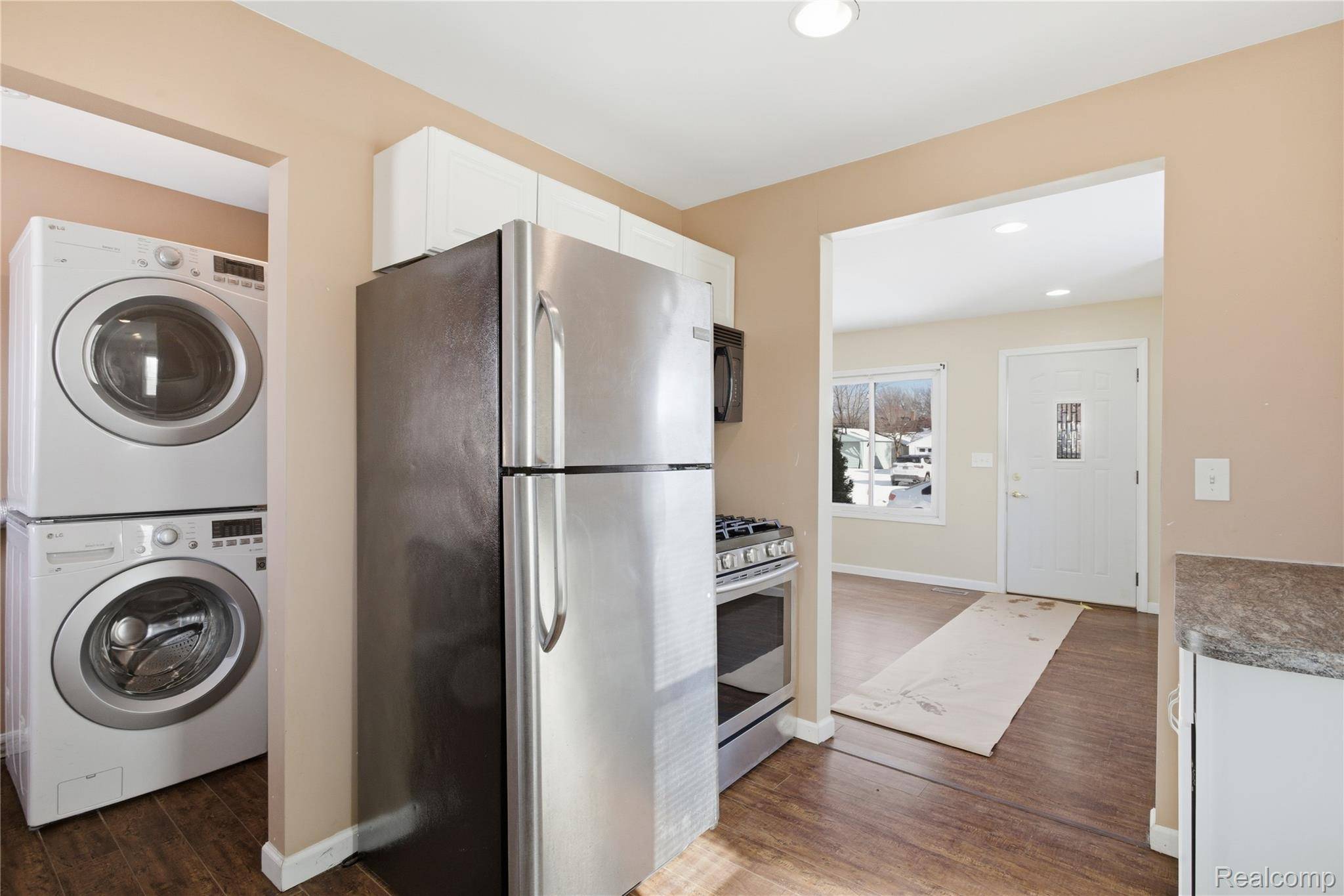 Roseville, MI 48066,26301 Clancy ST