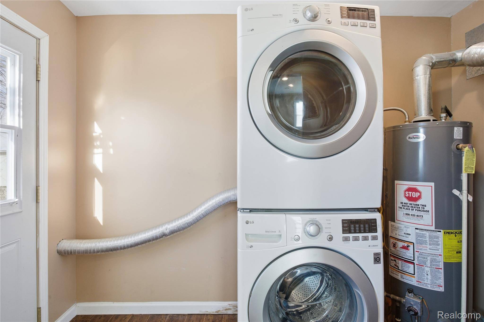 Roseville, MI 48066,26301 Clancy ST