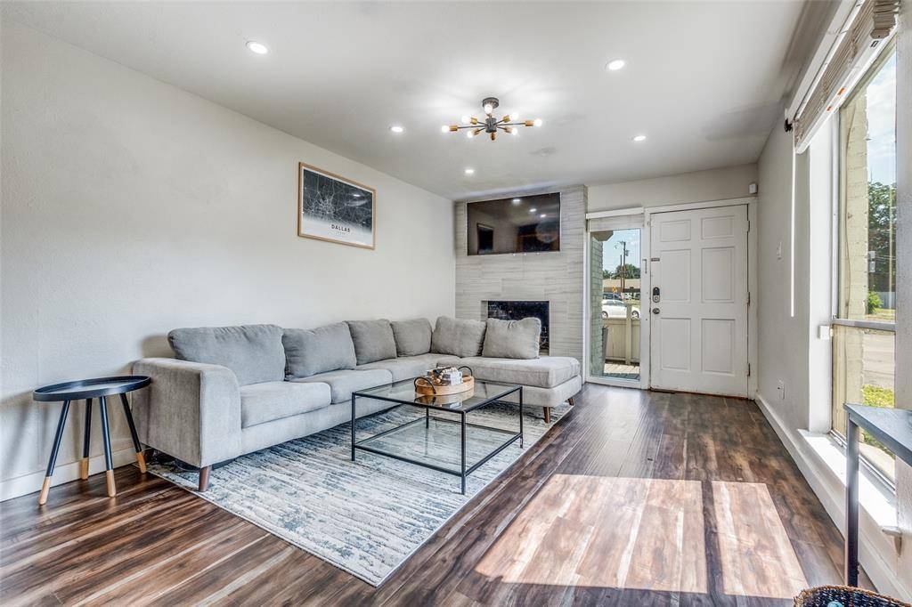 Dallas, TX 75219,4347 Dickason Avenue #110