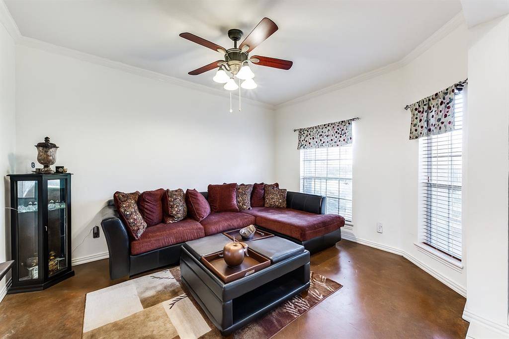 Lake Dallas, TX 75065,305 Ravenna Road