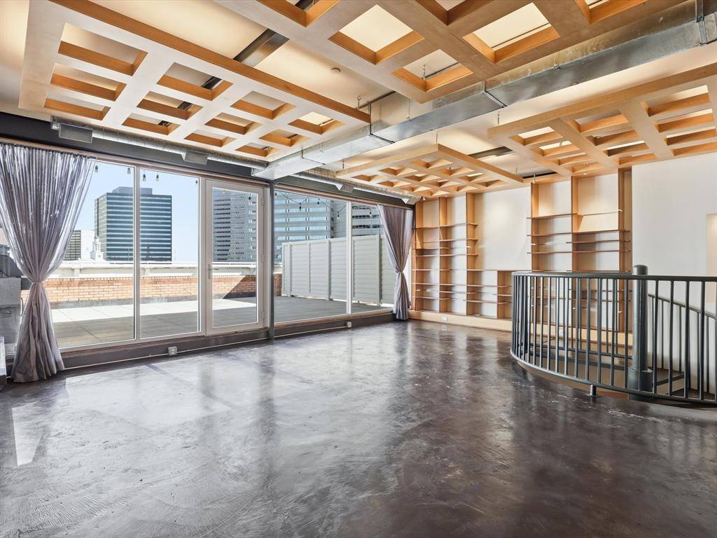 Dallas, TX 75201,511 N Akard Street #1505