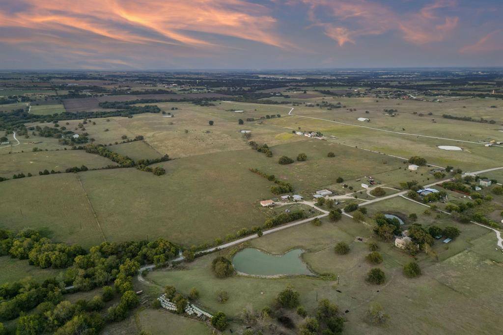 Gainesville, TX 76240,1258 County Road 352 Road