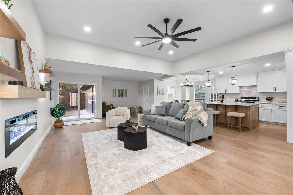 Plano, TX 75023,2800 Glen Forest Lane