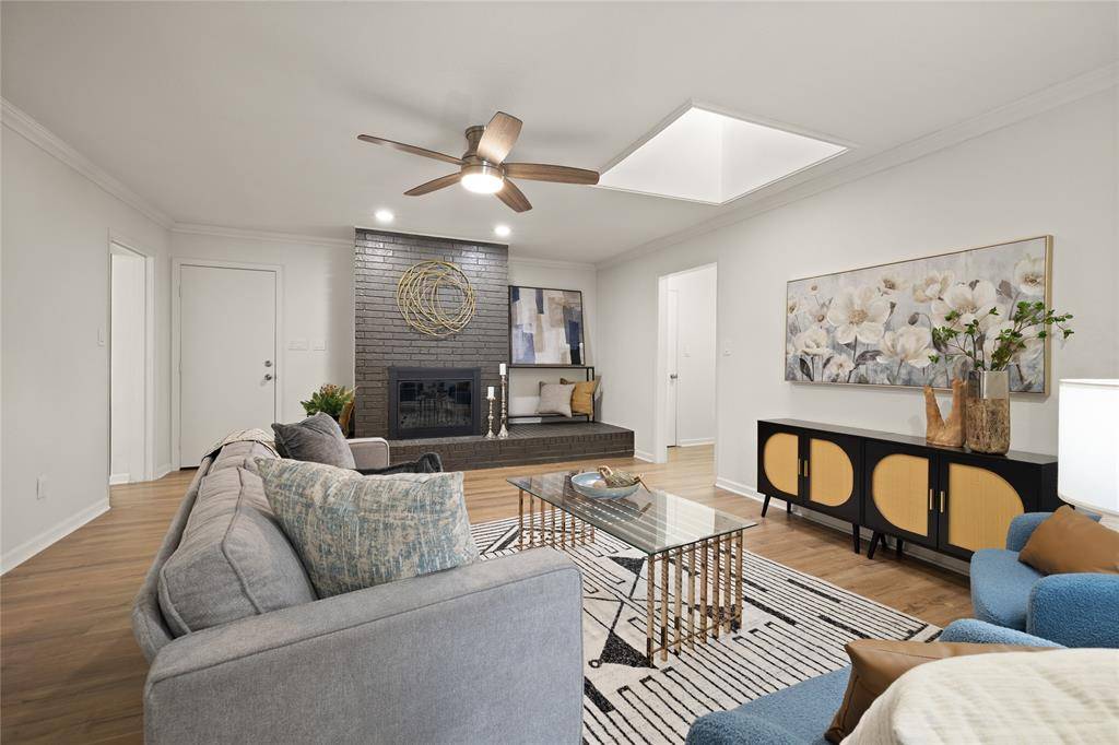 Arlington, TX 76012,1506 Ridgeview Drive