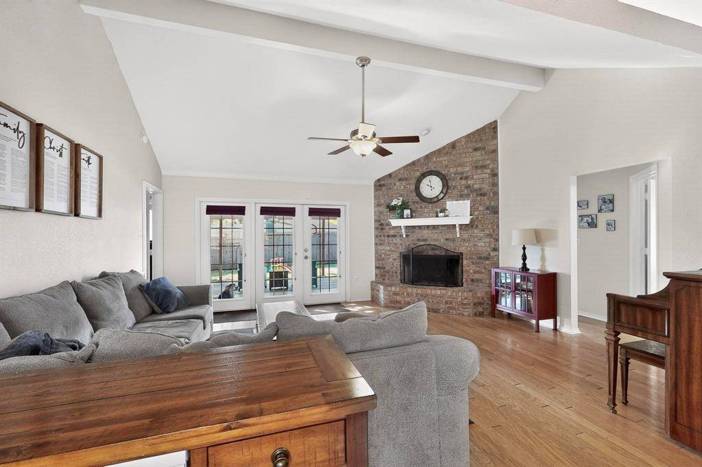 Arlington, TX 76017,932 Freestone Drive