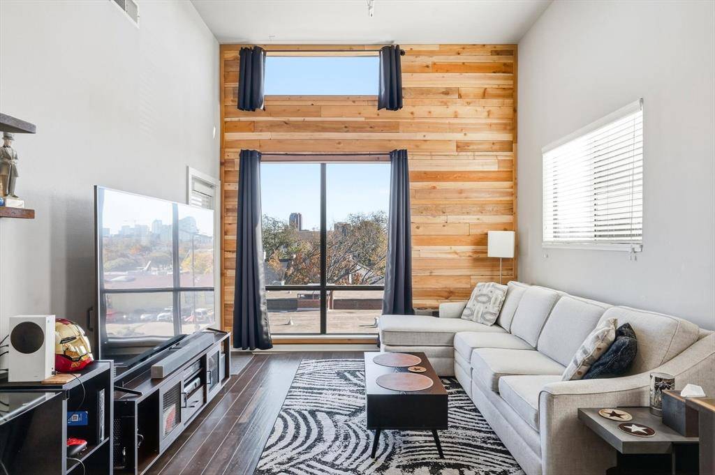 Dallas, TX 75219,4411 Bowser Avenue #310