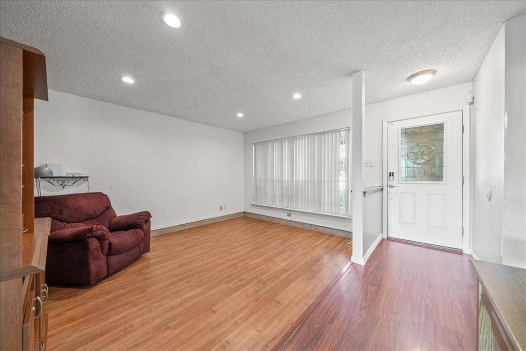 Bedford, TX 76021,3432 Vine Ridge