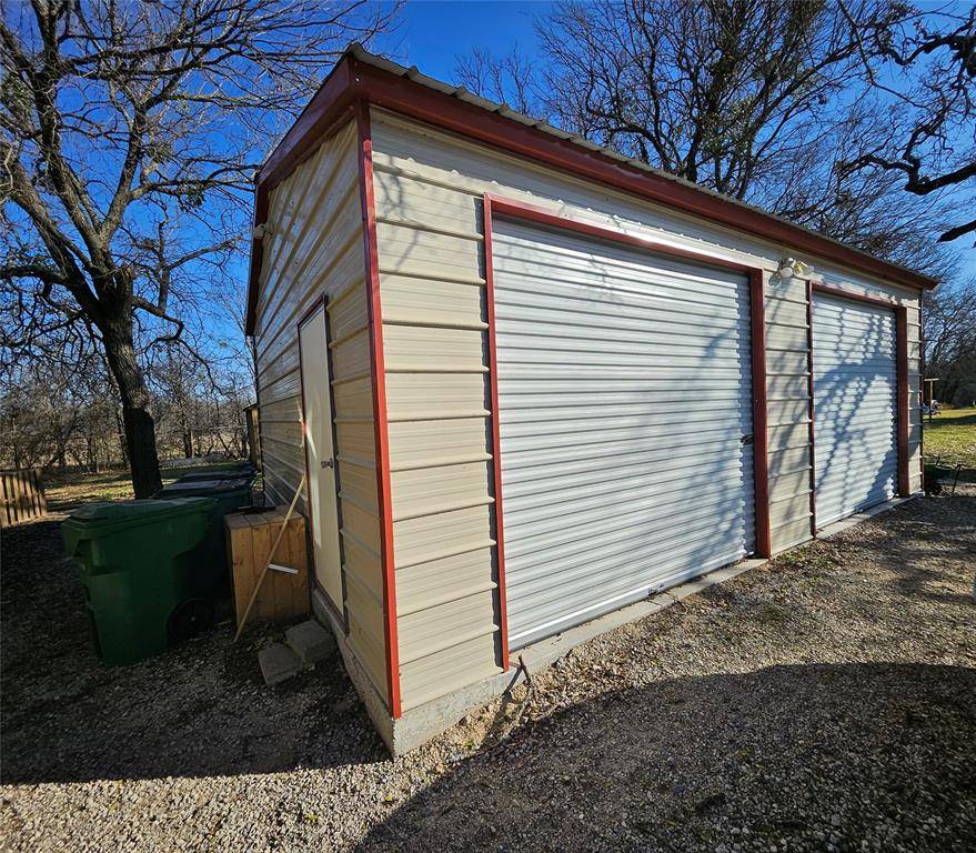 Lake Bridgeport, TX 76426,1006 East Drive