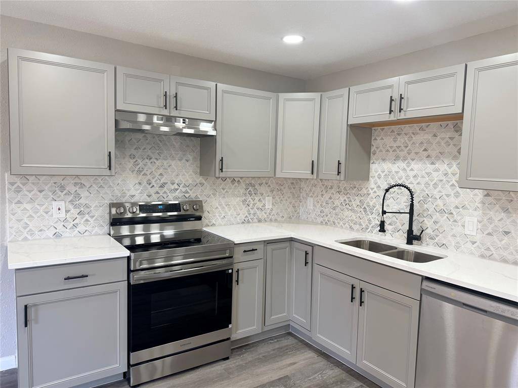 Wills Point, TX 75169,107 Gunter Street