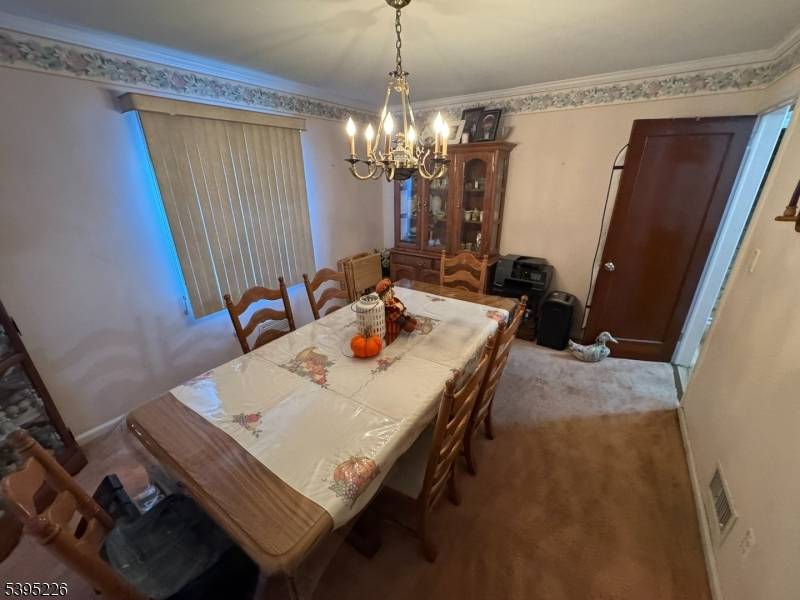 Totowa Boro, NJ 07512,95 Elizabeth Pl