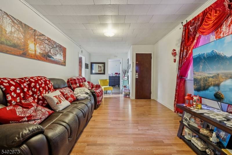 Elizabeth City, NJ 07206,48 Atlantic St