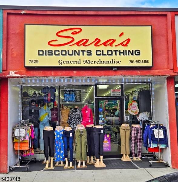 North Bergen Twp., NJ 07047,7529 Bergenline