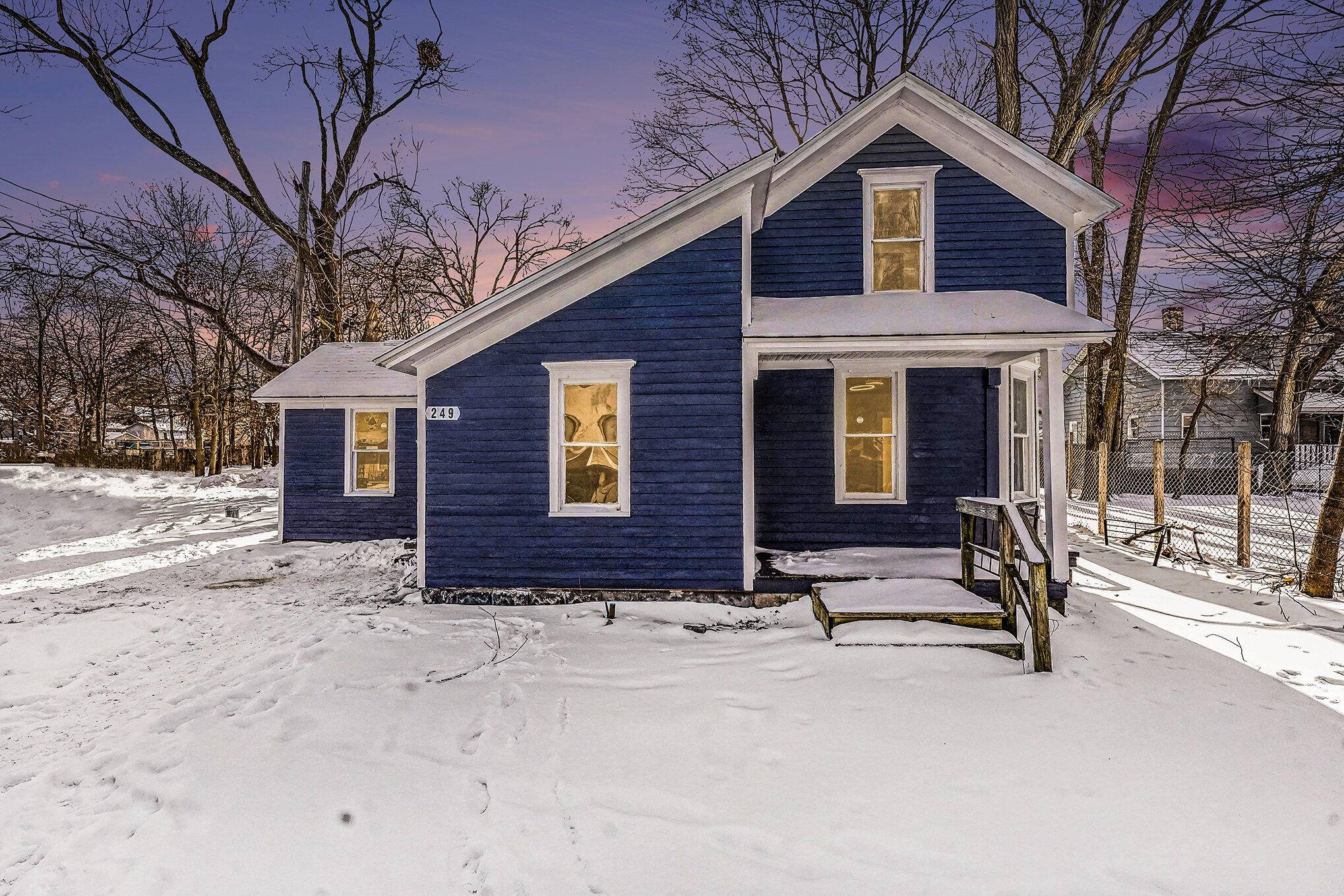 Muskegon, MI 49441,249 Washington AVE