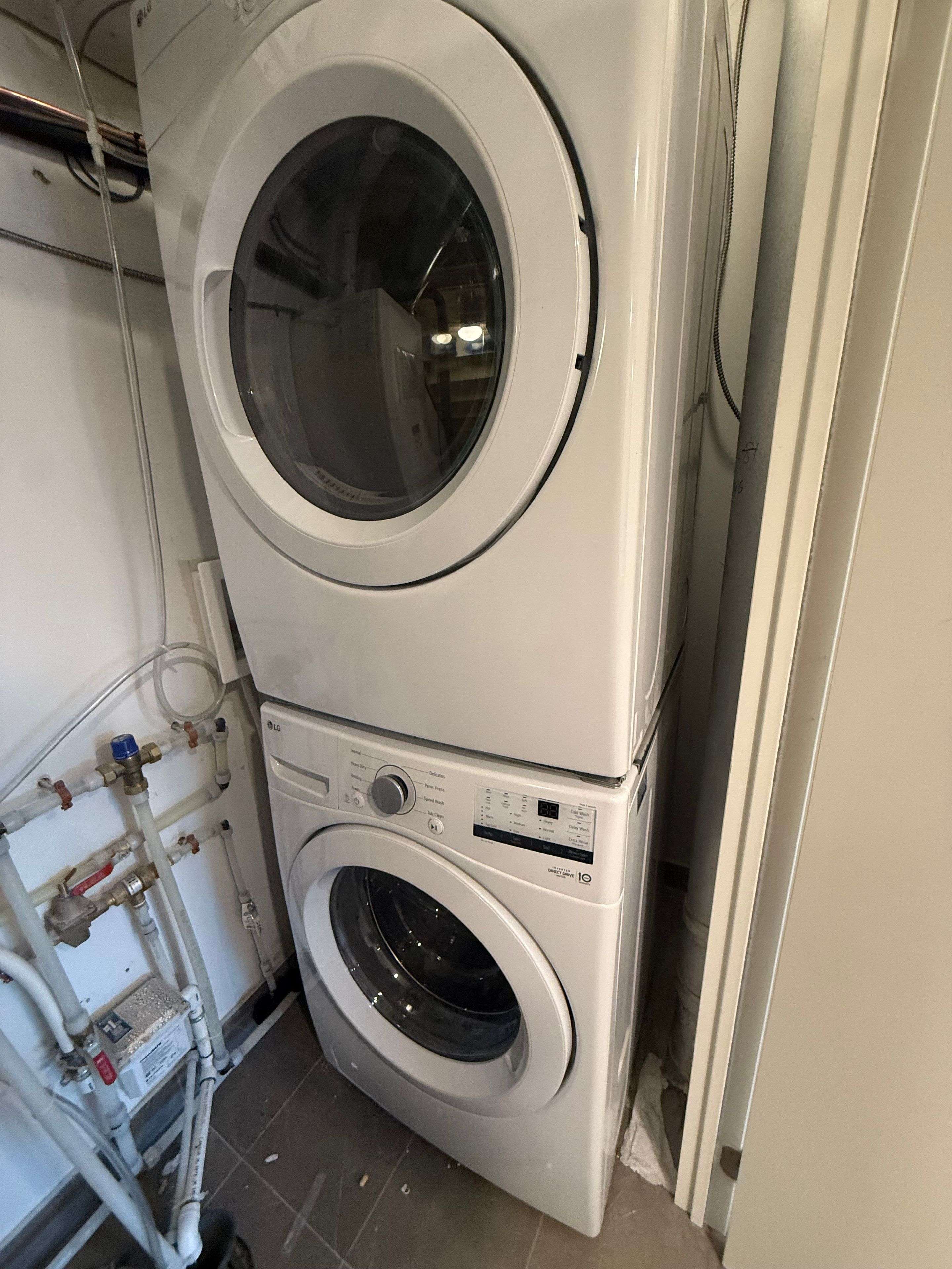 Toronto C13, ON M3A 0B5,65 Curlew DR #190