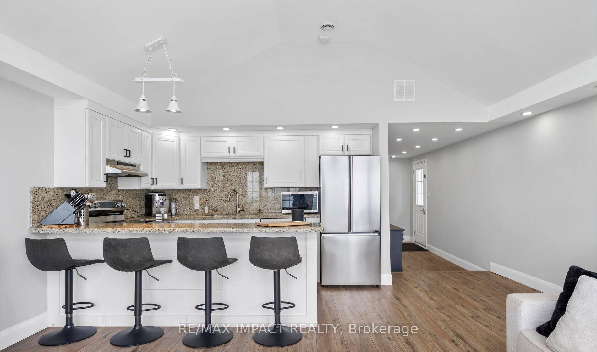 Clarington, ON L1C 4B2,59 Cedar Crest Beach RD