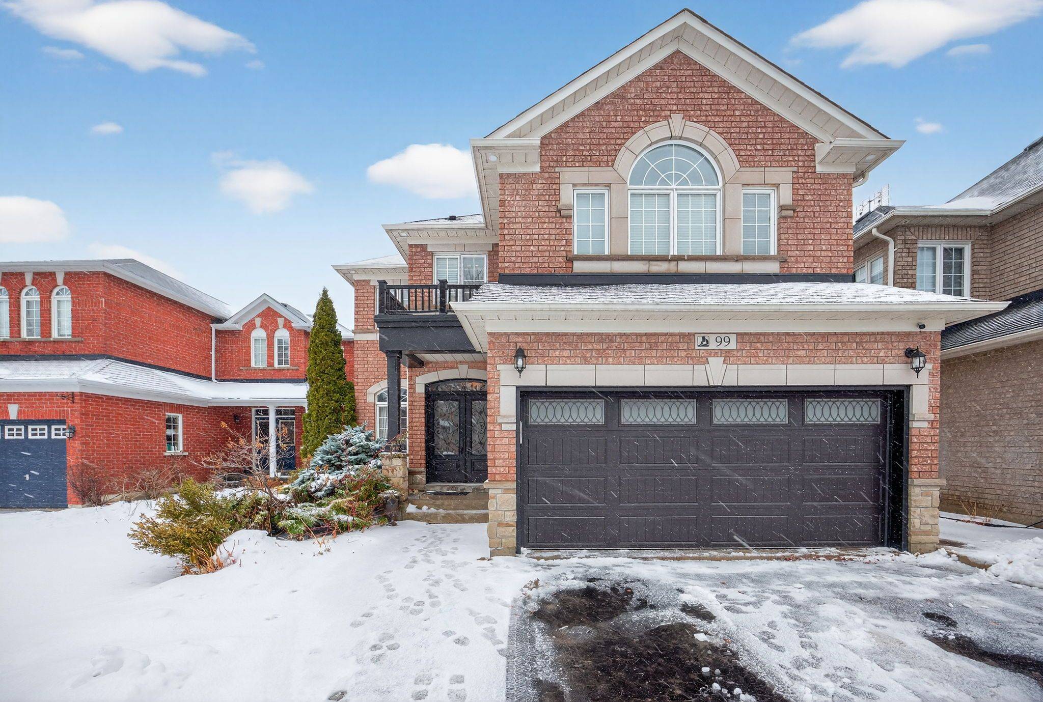 Richmond Hill, ON L4E 4S5,99 Barberry CRES