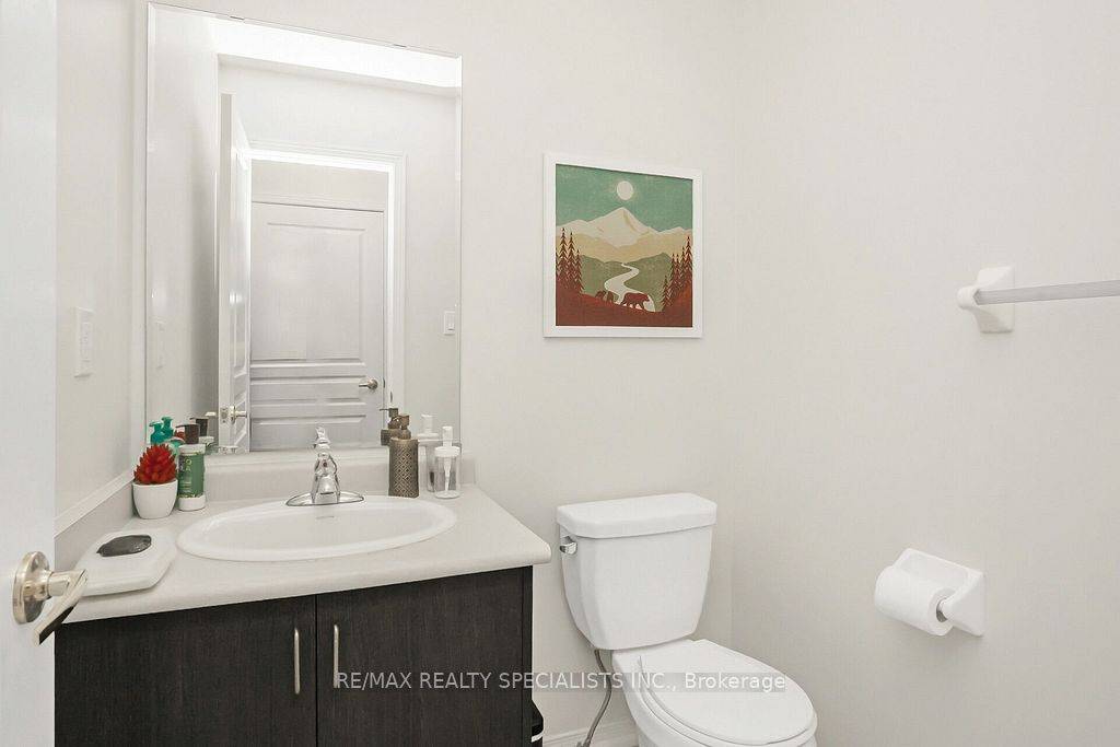 Milton, ON L9T 8B6,228 Duncan LN