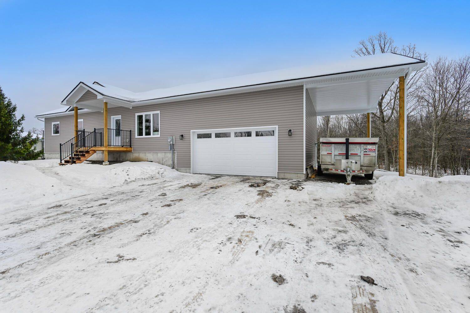 Elizabethtown-kitley, ON K6V 5T4,6229 Foster Hall RD