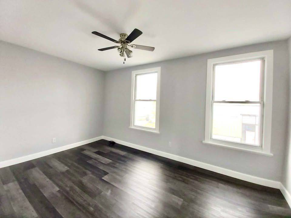 West Centre Town, ON K1R 6T6,85 Anderson ST