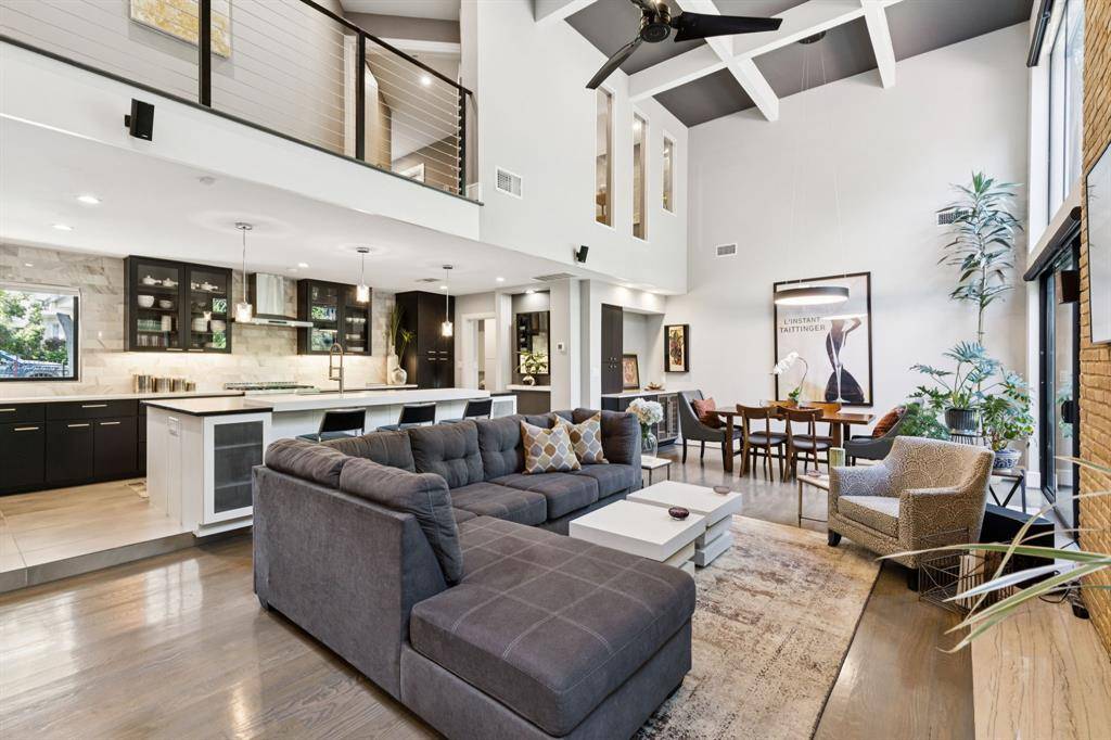 Dallas, TX 75235,2934 Maple Springs Boulevard