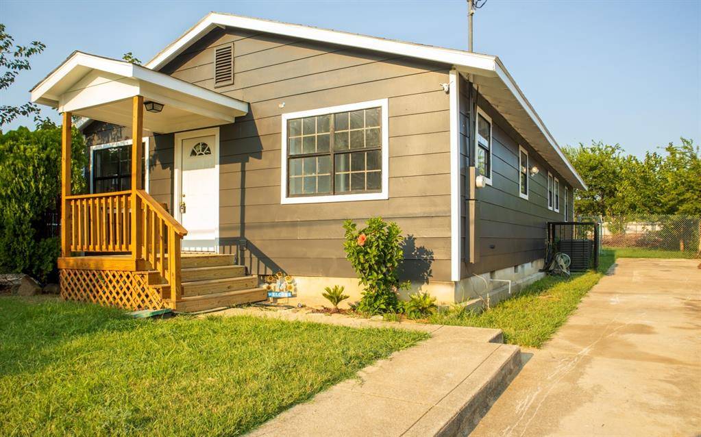 Dallas, TX 75212,4026 Aransas Street