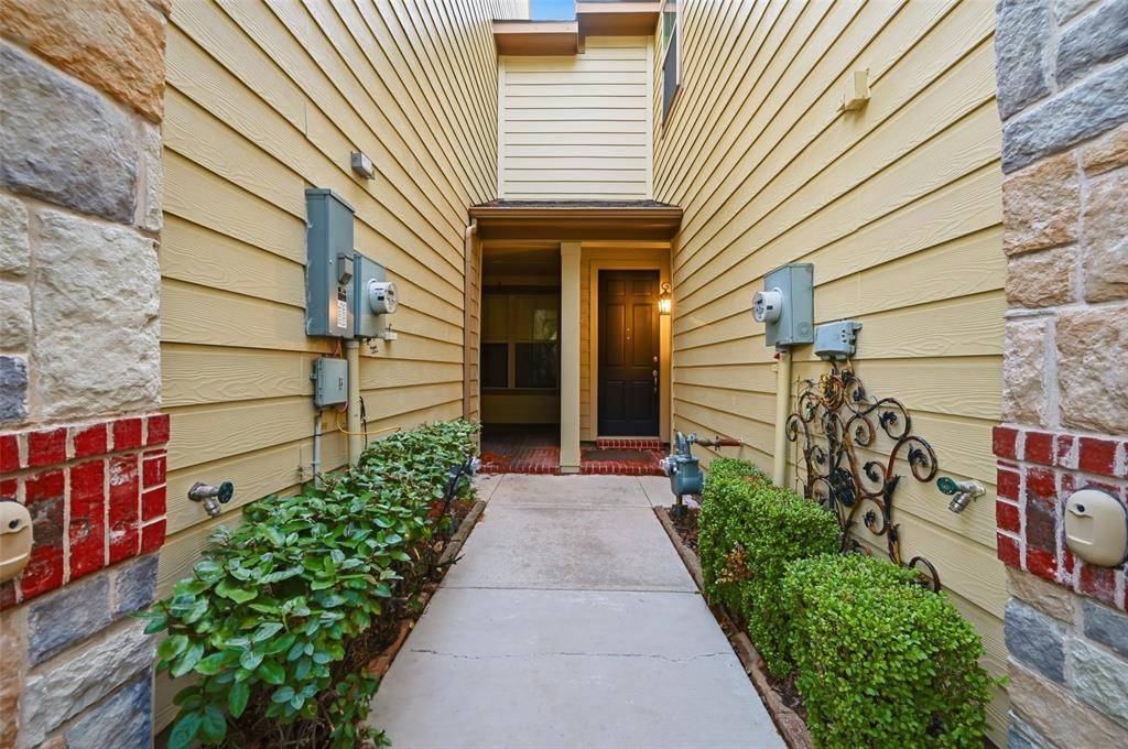 Allen, TX 75013,1619 Southwestern Drive