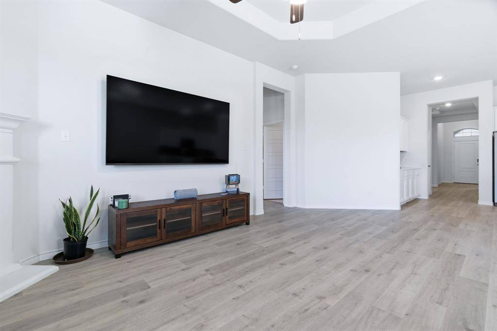 Garland, TX 75043,5205 Coal Fire Drive