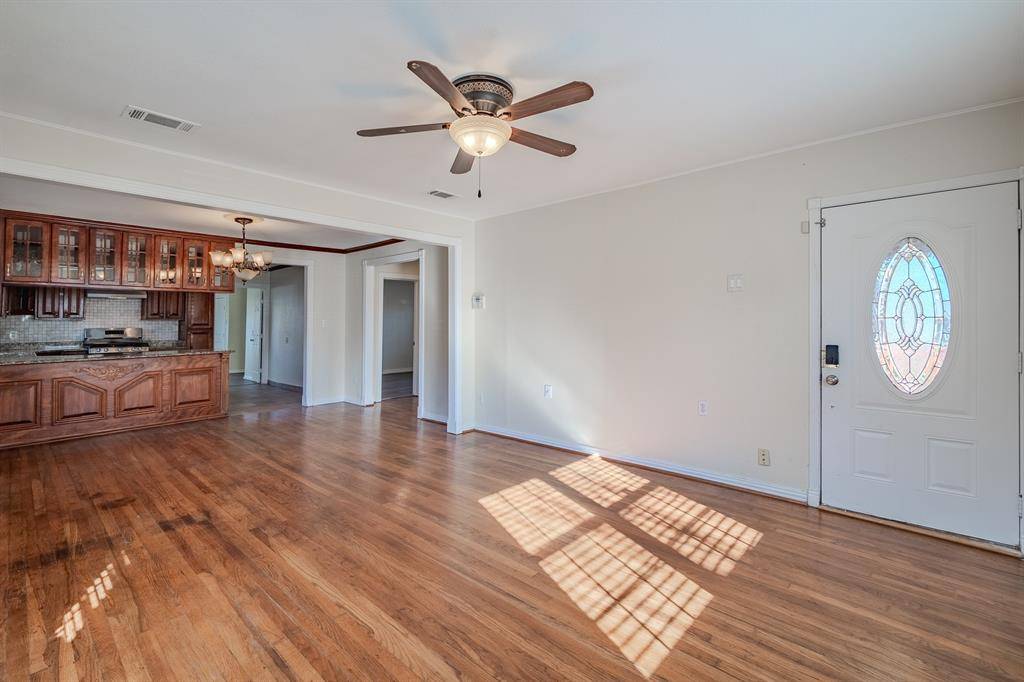 Dallas, TX 75224,1107 Ferndale Avenue