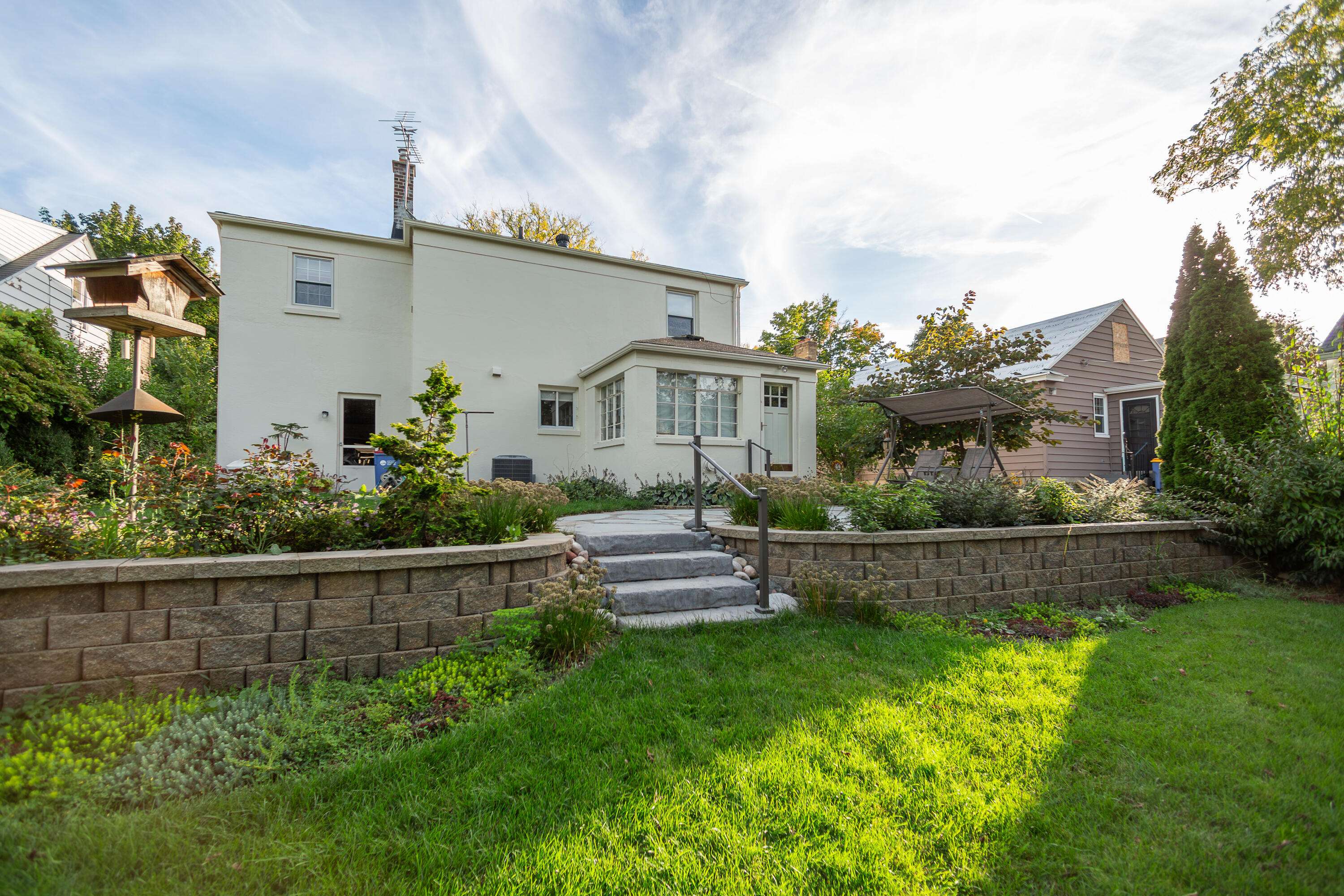 Grand Rapids, MI 49503,2117 Academy DR NE