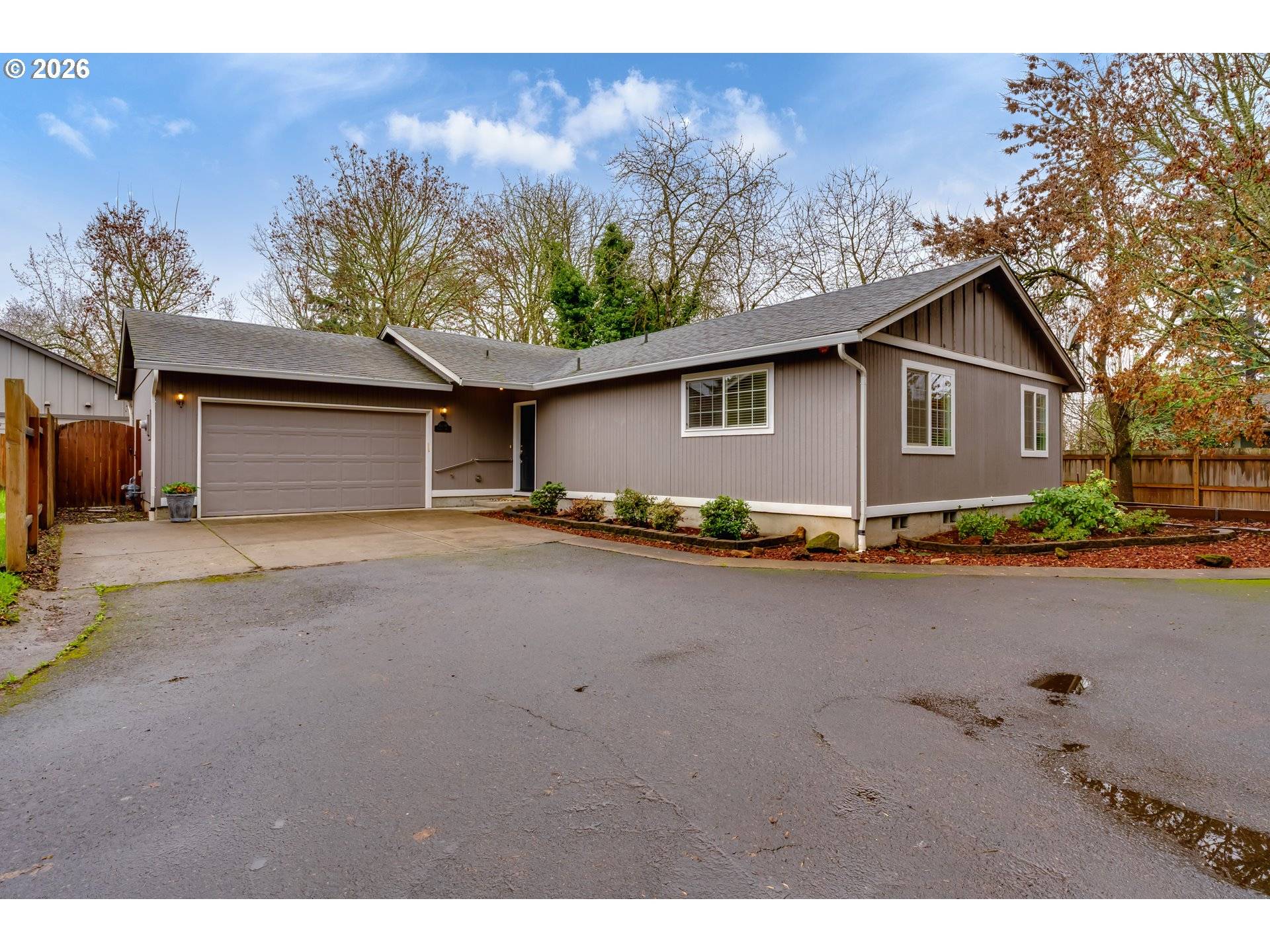 Eugene, OR 97404,1534 CAPRICE WAY