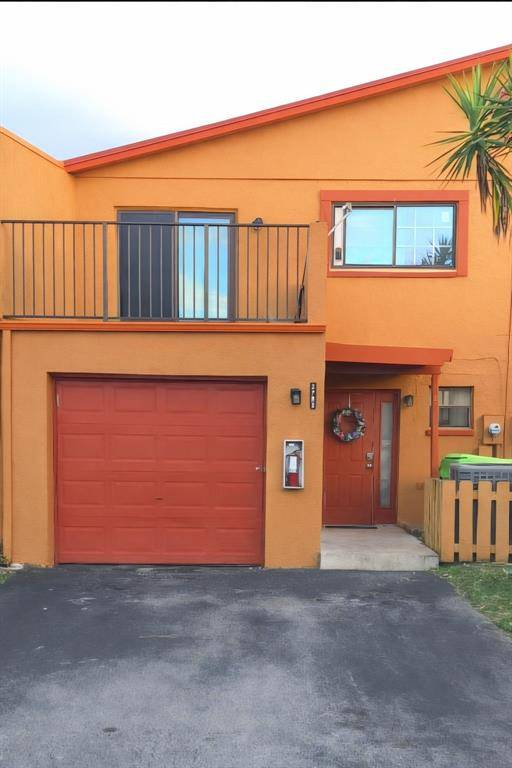 Sunrise, FL 33322,2790 NW 80th Ave