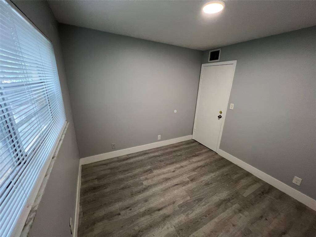 Pembroke Pines, FL 33023,6840 Pembroke Road #118