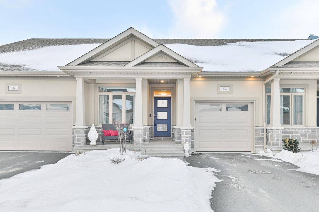 Belleville, ON K8N 0V6,114 Athabaska DR