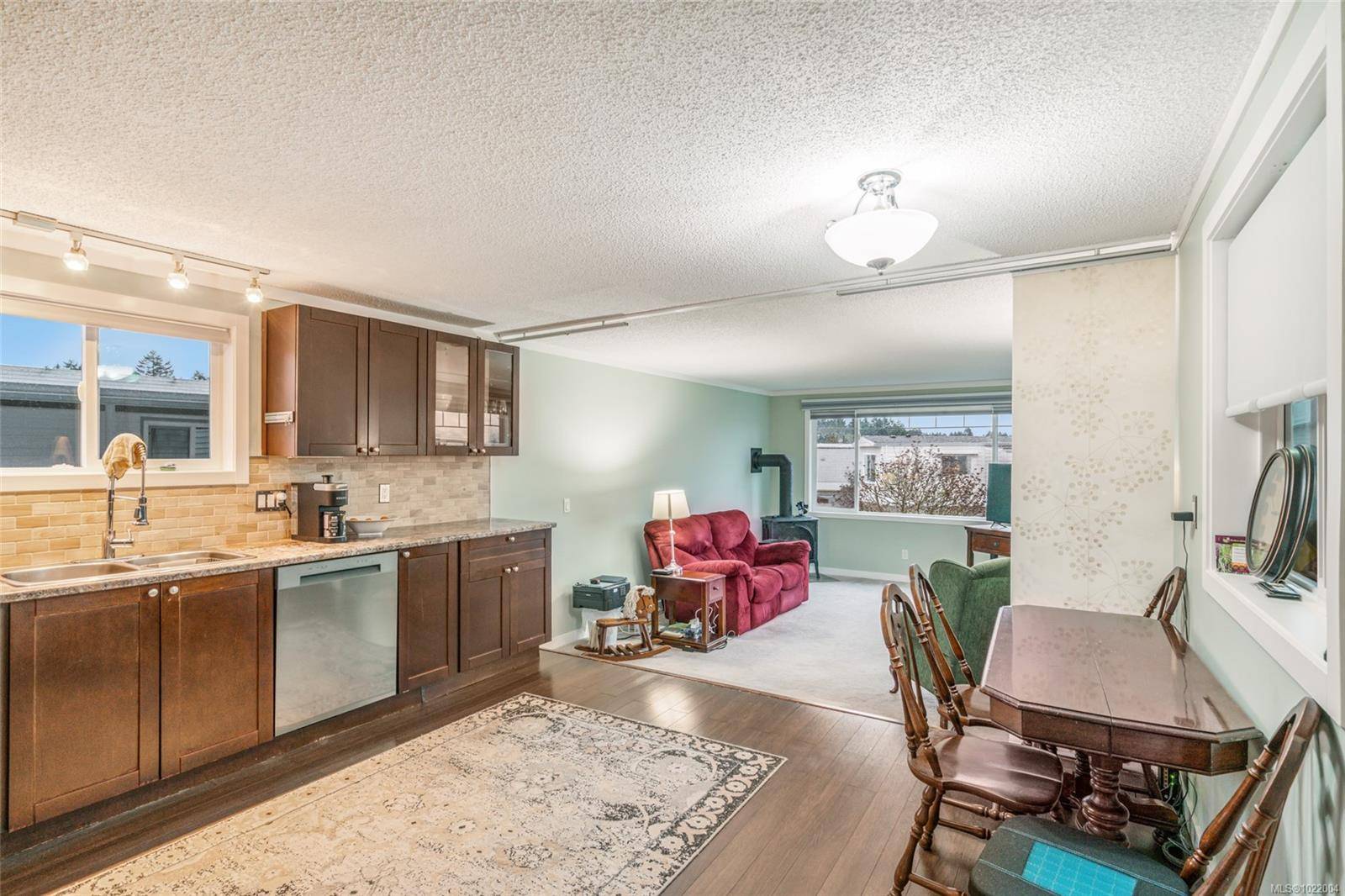 Nanaimo, BC V9T 6P9,6325 Metral Dr #64