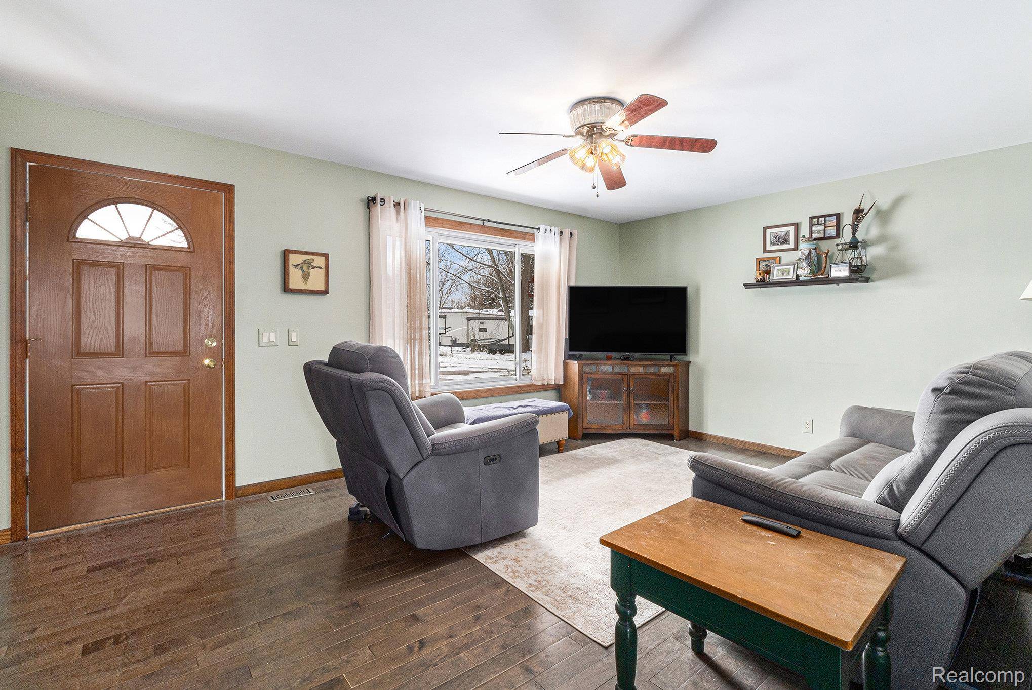 Lapeer, MI 48446,2217 Miark DR