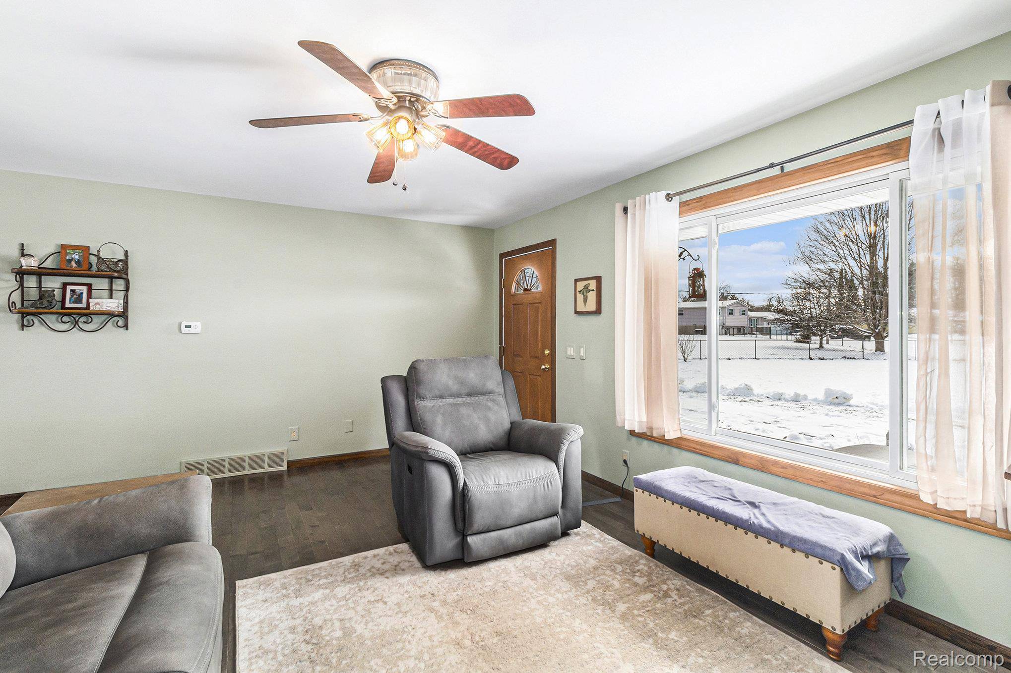 Lapeer, MI 48446,2217 Miark DR