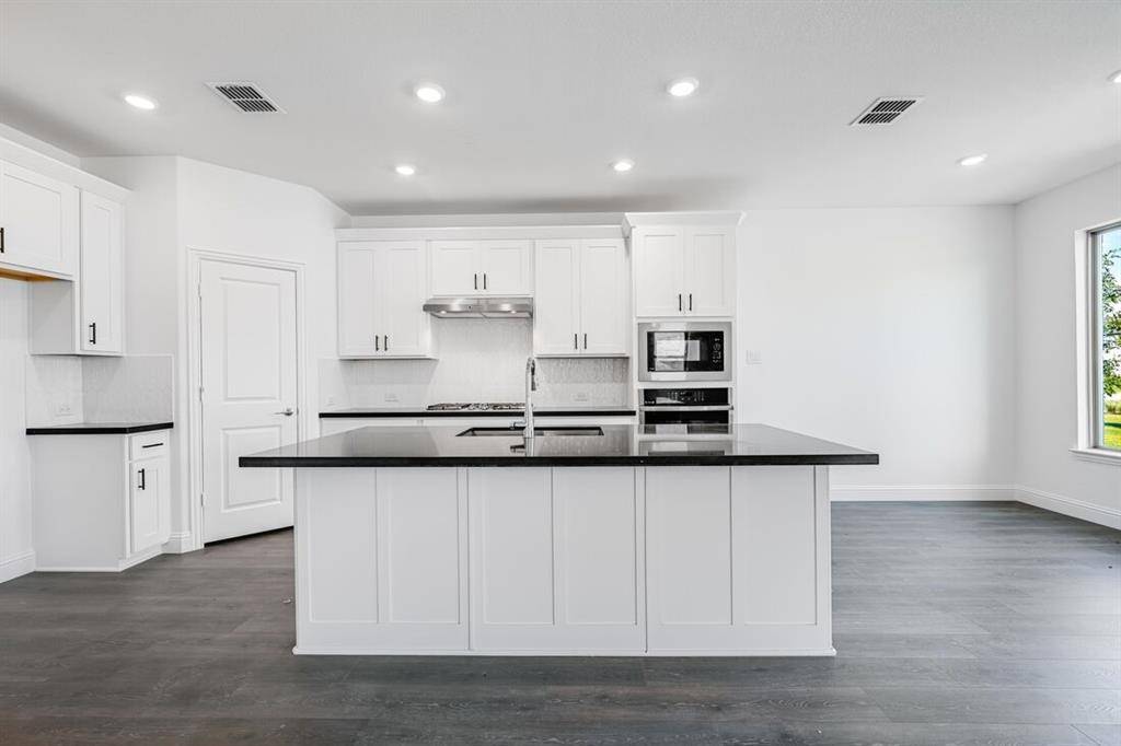 Celina, TX 75009,116 North Sky Drive