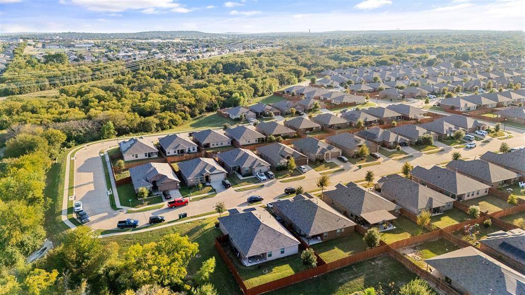 Crowley, TX 76036,933 Walls Boulevard