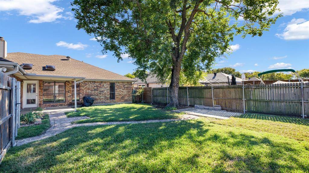 Garland, TX 75043,5437 Meadow Vista Lane