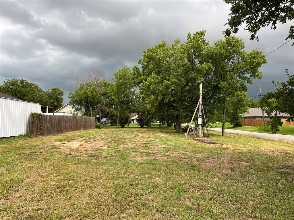 Corsicana, TX 75110,301 E 14th Avenue