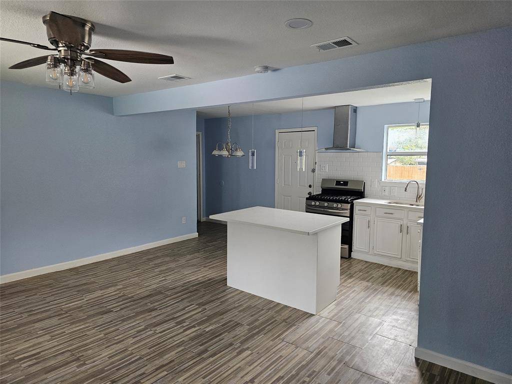 Mesquite, TX 75150,4418 Sherwood Drive