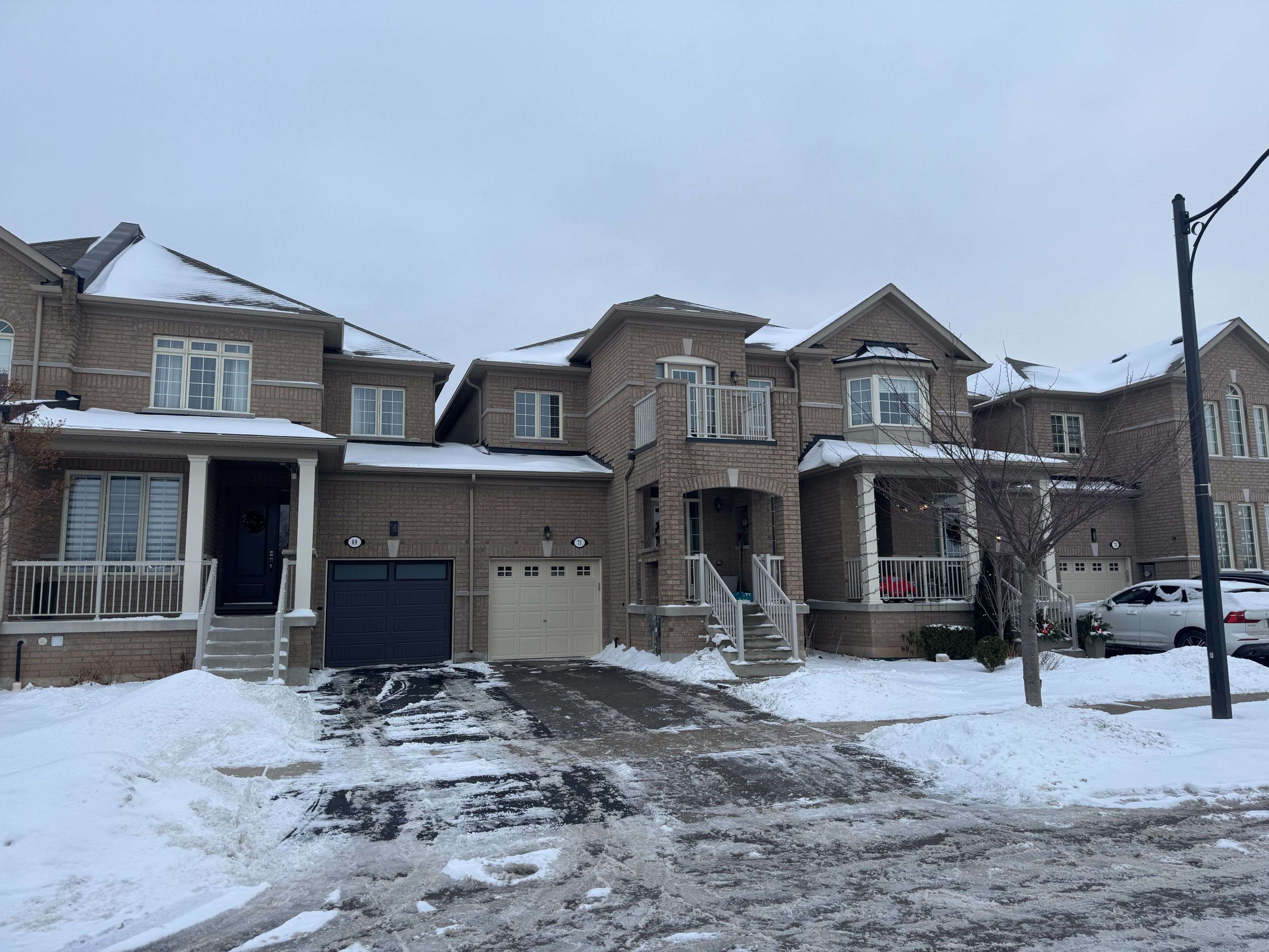 Hamilton, ON L0R 2H9,71 Fingland CRES