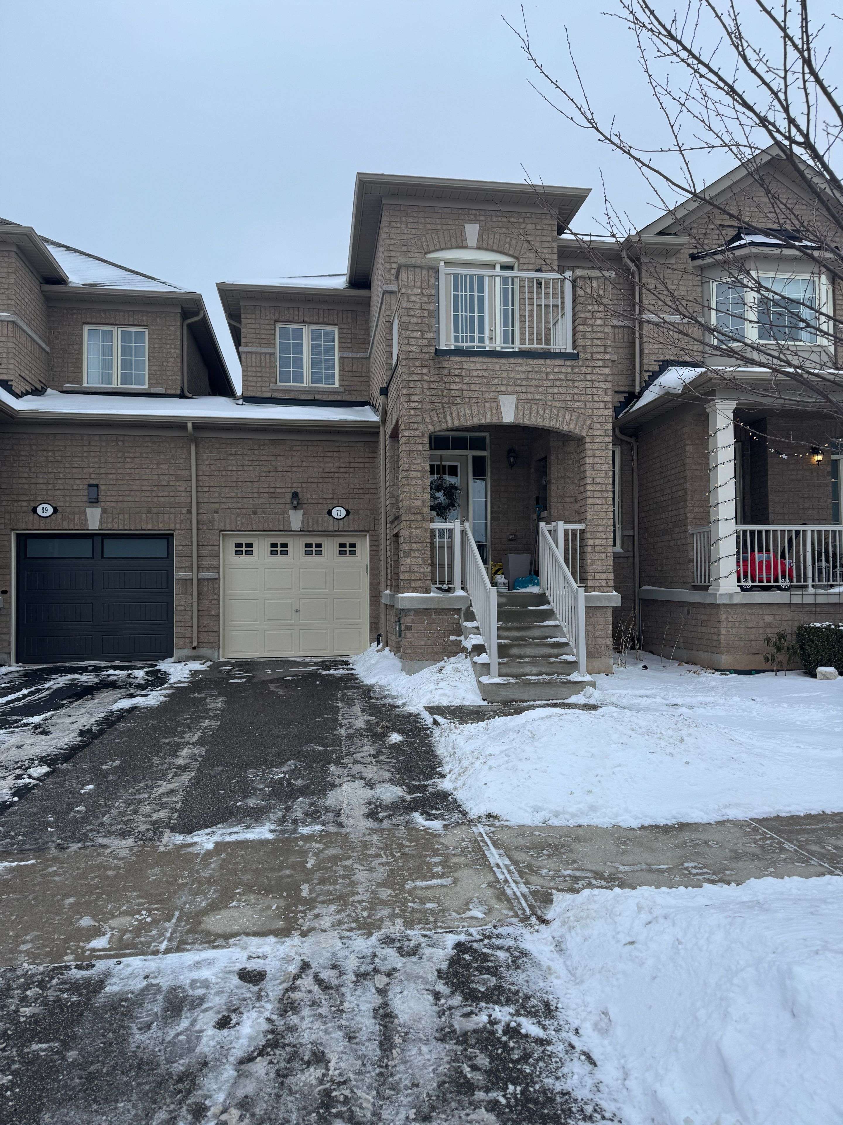 Hamilton, ON L0R 2H9,71 Fingland CRES